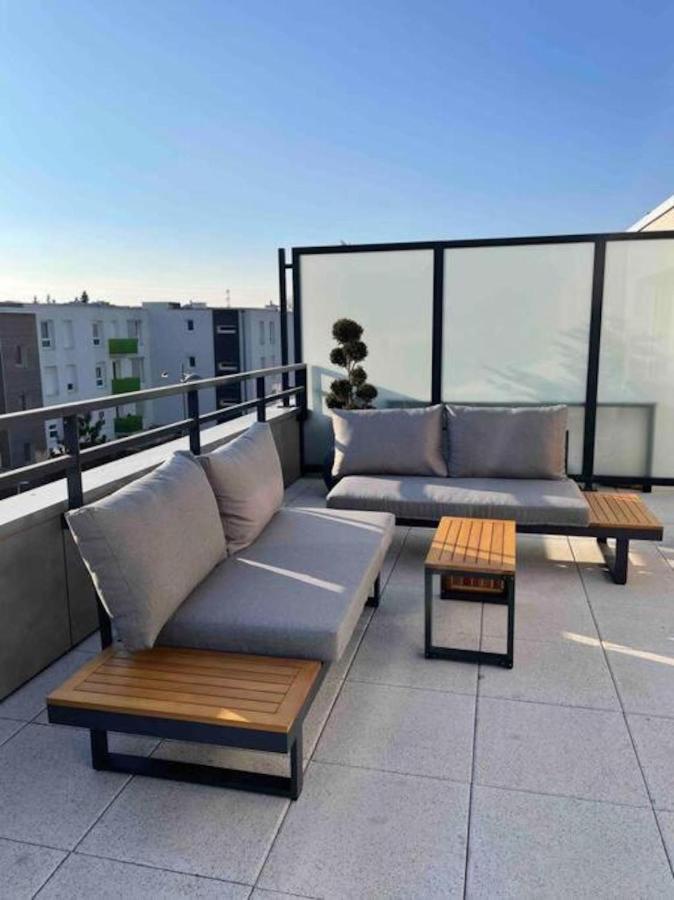 Appartement T2 Neuf - Grande Terrasse De 25M2 Saint-Priest  Exterior photo