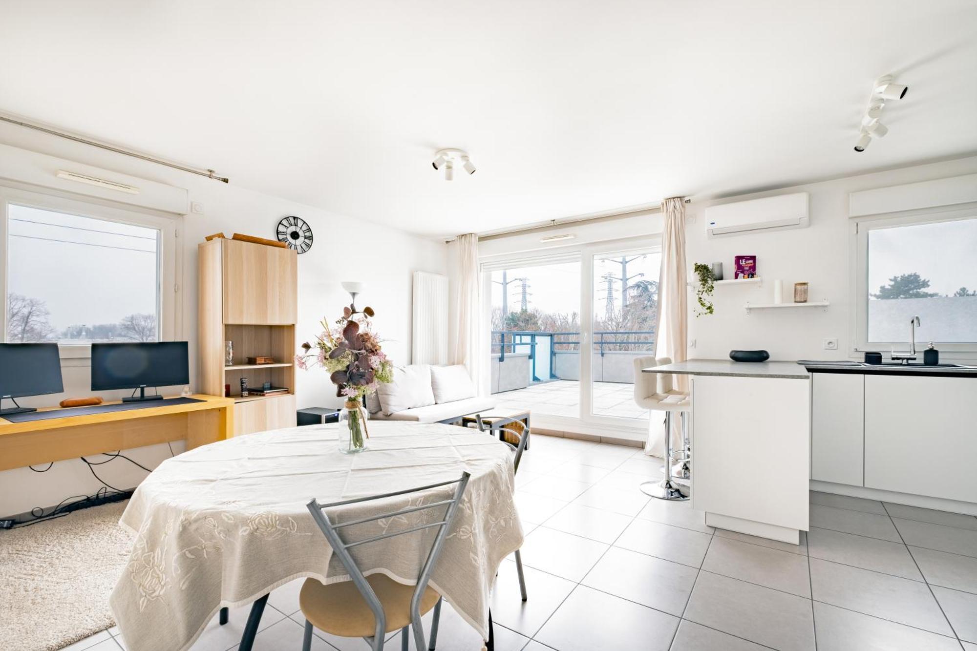Appartement T2 Neuf - Grande Terrasse De 25M2 Saint-Priest  Exterior photo
